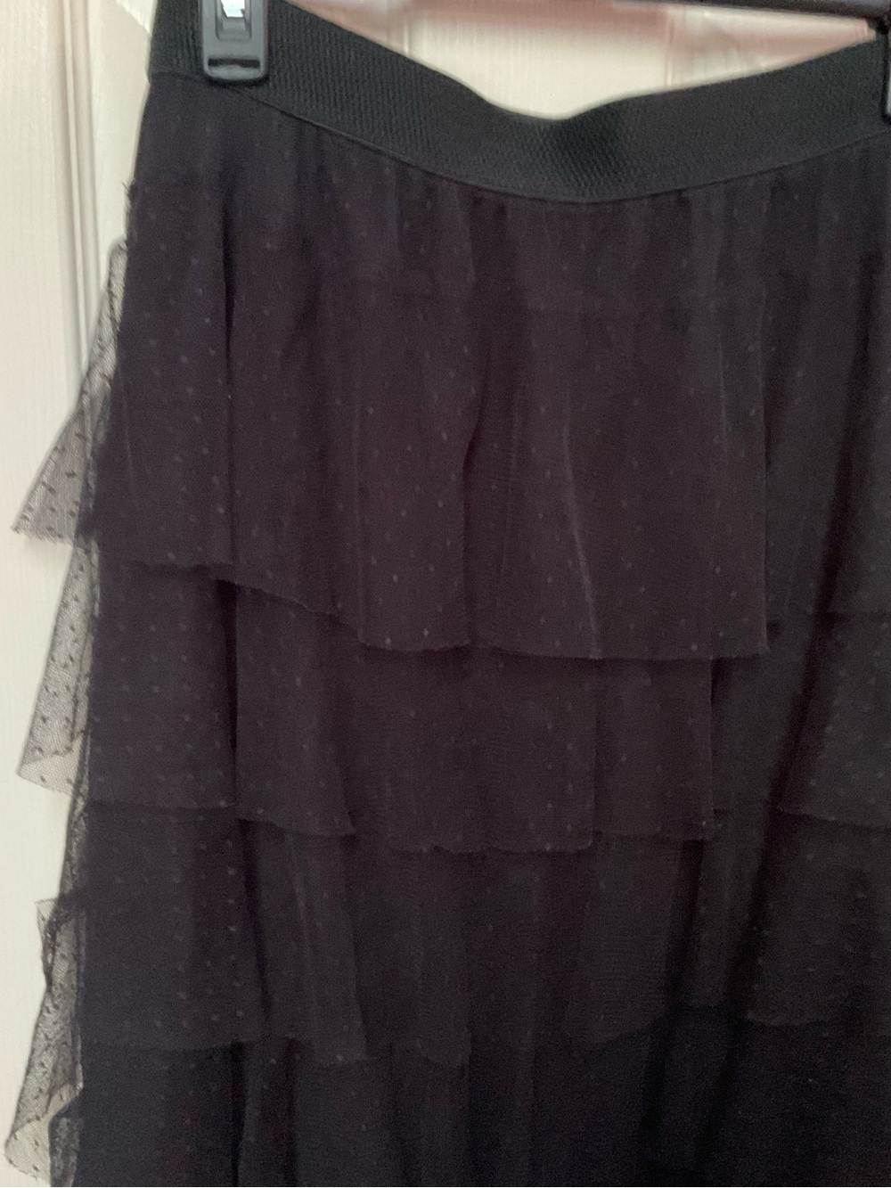 ANTHROPOLOGIE Black Tiered Tulle Midi Skirt Size Medium